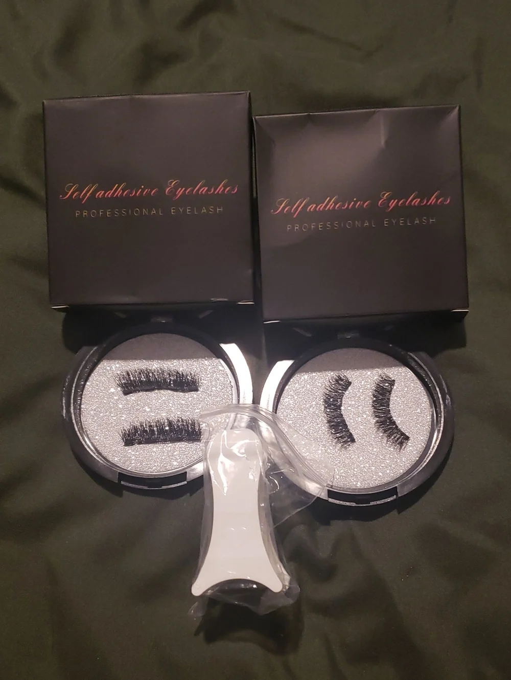 Self Adhesive Eyelashes - Black Magnetic Lash Kit